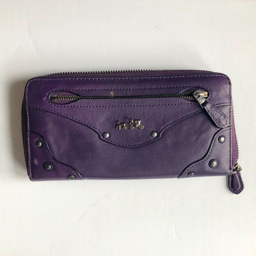 Coach - Accordion Zip Wallet